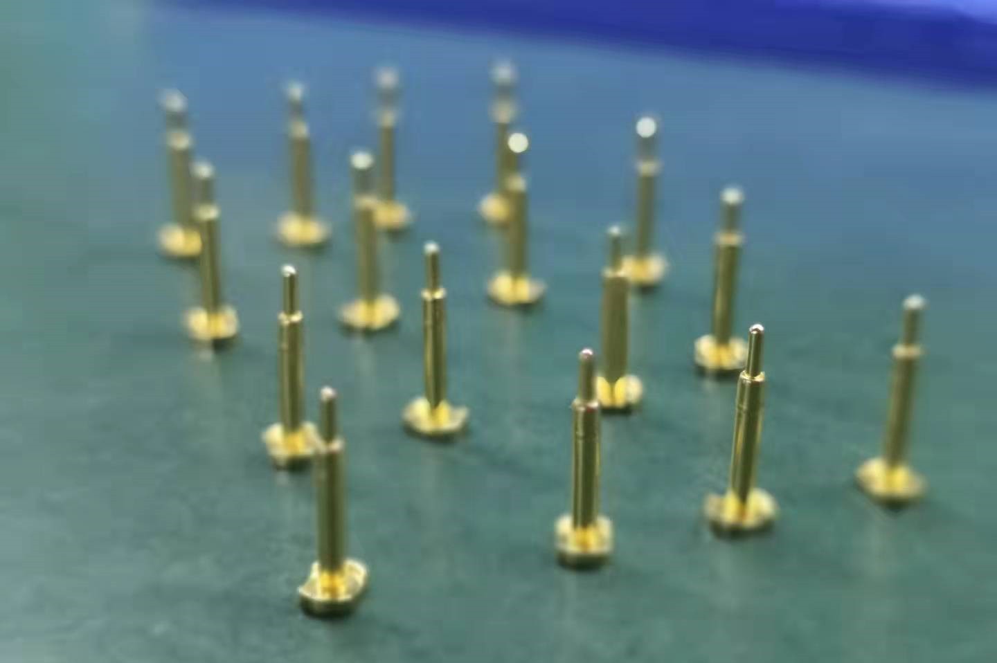 Spring-loaded Micro contacts