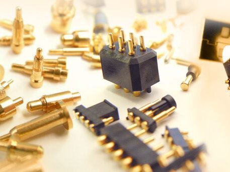 Pa ffactorau sy'n effeithio ar wydn cysylltydd pin pogo?