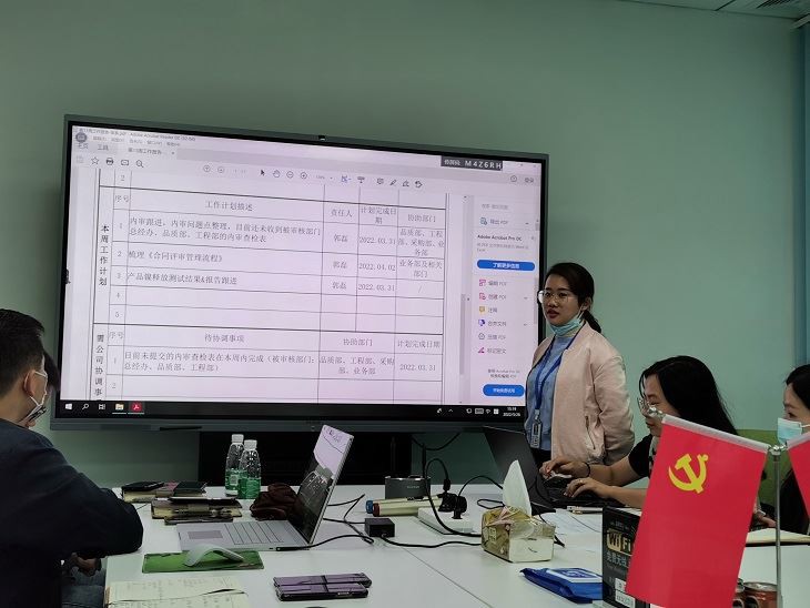 Parchwch y gwir eich hun , gwnewch fy ngorau